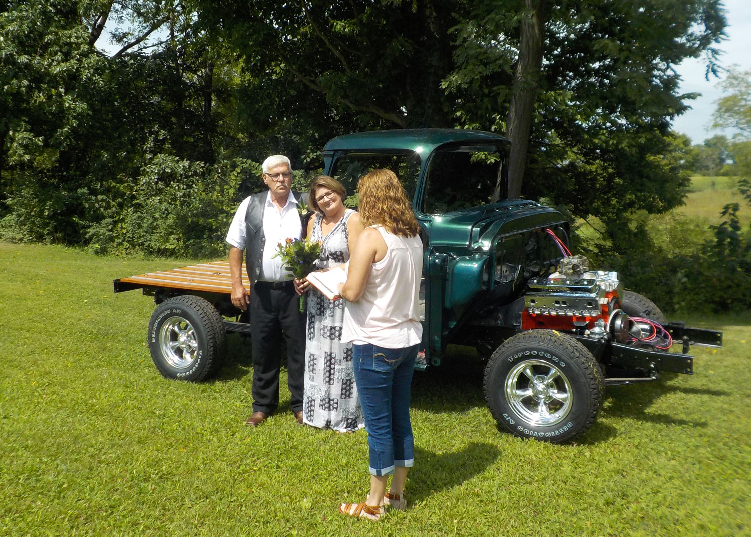 Featured Vehicle: 1959 Chevy 3100 Apache Stepside