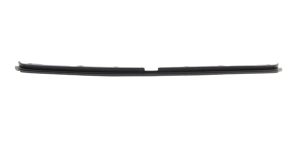 1988-93 Chevy GMC CK Pickup SUV Grille to Bumper Filler Panel